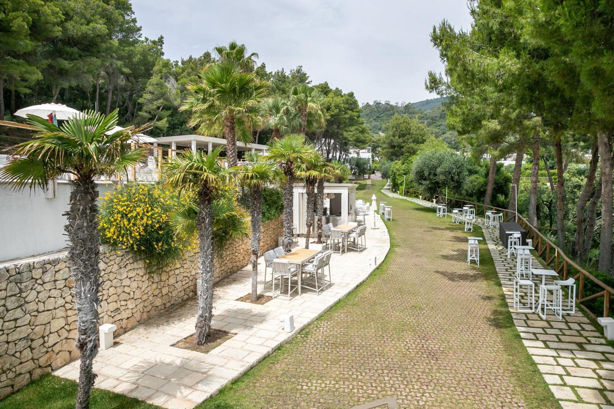 Hotel Ah Premium Baia Dei Faraglioni Mattinata Exterior foto