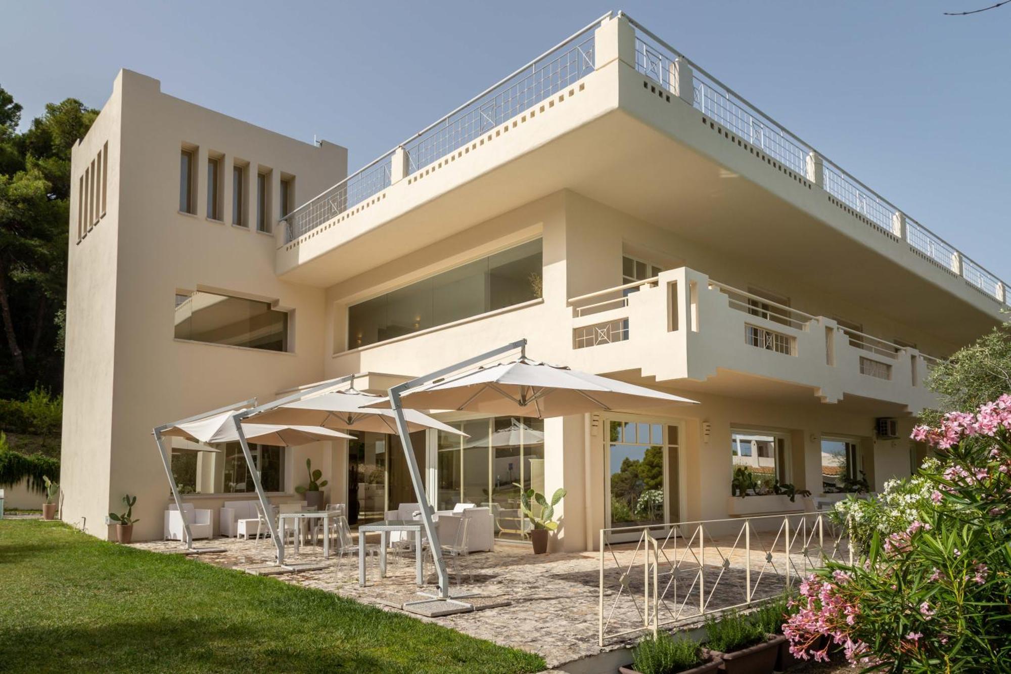 Hotel Ah Premium Baia Dei Faraglioni Mattinata Exterior foto